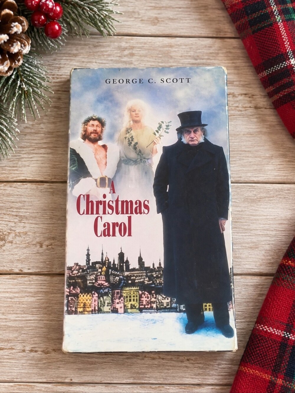 A Christmas Carol (VHS, Tape)
